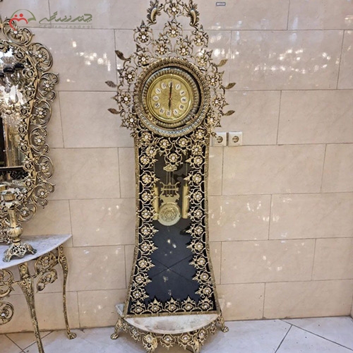 خرید، قیمت و مشخصات ساعت ایستاده لاکچری و به روز مدل کنسول دار از جنس برنزی و رنگ ثابت زیر قیمت | چترزندگی