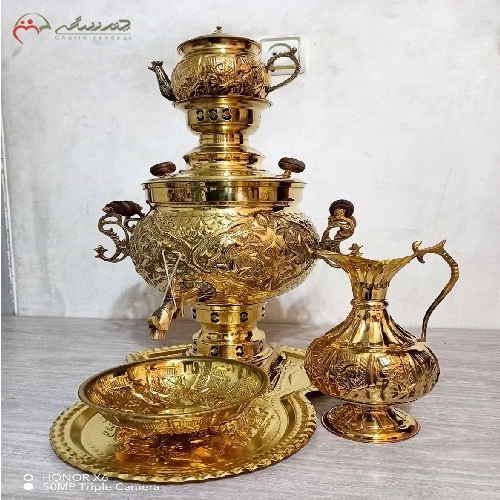 خرید، قیمت و مشخصات سماور ذغالی تبریز با ظرفیت 6 لیتر و قلم زنی شده با پارچ رومی زیبا و رنگ ثابت - چترزندگی