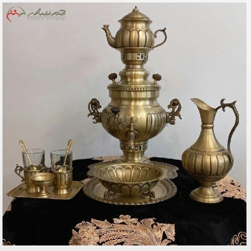 خرید، قیمت و مشخصات ست سماور ذغالی 3 لیتری دارای ست چای خوری 2 نفره و بدنه مهردار روسی در بدنه و درب محصول - چترزندگی