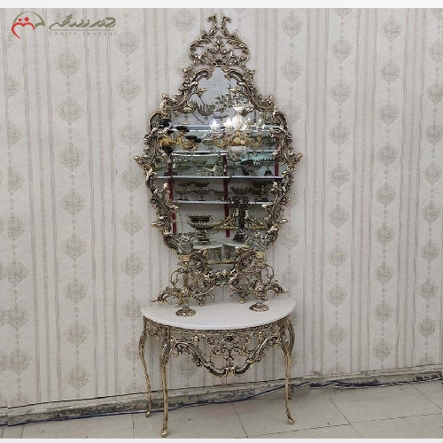 خرید، قیمت و مشخصات ست آینه کنسول و شمعدان های برنزی طرح ارغوان، طراحی شیک و مدرن با قیمت عالی - چترزندگی