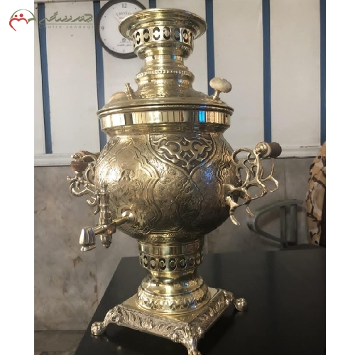 خرید، قیمت و مشخصات سماور 6 لیتری مدل توپی با بدنه ی برنجی ضخیم و رنگ آبکاری با قلم زنی دست، فروش به قیمت تولیدی - چترزندگی