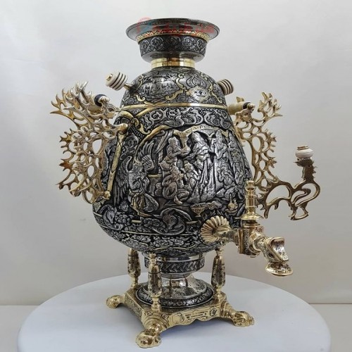 خرید آنلاین، سماور 8 لیتری زغالی برنجی با قلم زنی سیاه نیمه برجسته در مدل فوق زیبای جام، طرح بزم، اسلیمی و گل مرغ، زیر قیمت بازار | چترزندگی