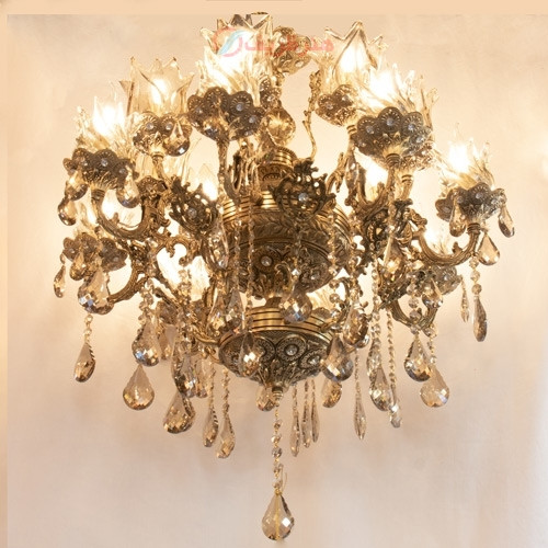خرید، قیمت و مشخصات لوستر مجلسی طراحی کلاسیک و خاص، ظریف کاری شده و نوردهی عالی _ هنرظریف