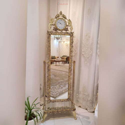 خرید آنلاین، آینه قدی با تاج ساعت همراه 2 طاووس نگهبان، متحرک از جنس آلیاژ آلومنیوم با آبکاری برنز، قیمت مناسب | چترزندگی