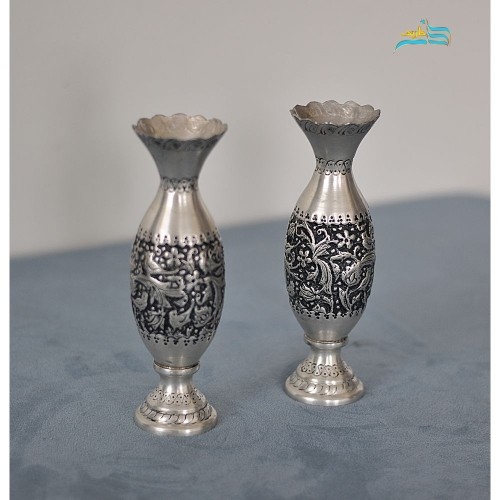 خرید آنلاین، گلدان قلم زنی جنس برنج و روکش نقره، با ماندگاری بالای رنگ و روکش کوره ای، با قیمت مناسب | چترزندگی