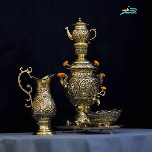 سرویس سماور 4 لیتری برنجی قلمزنی، سیاه قلمی پر کار و ظریف