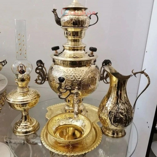 سرویس براق سماور 6 لیتری ذغالی برنجی، دسته ماهی با قلم زنی اعلاء دست، رنگ طلایی