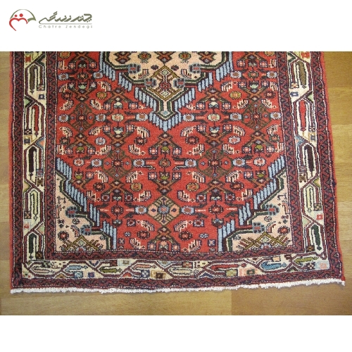فرش کناره همدان با نقشه چشم گیر و تراکم بالا دارای ضمانت کد 39059