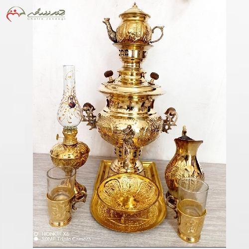 ست 8 پارچه سماور ذغالی تبریز در دو رنگ طلایی و آنتیک قلم زنی شده با طرح شیر و ضمانت