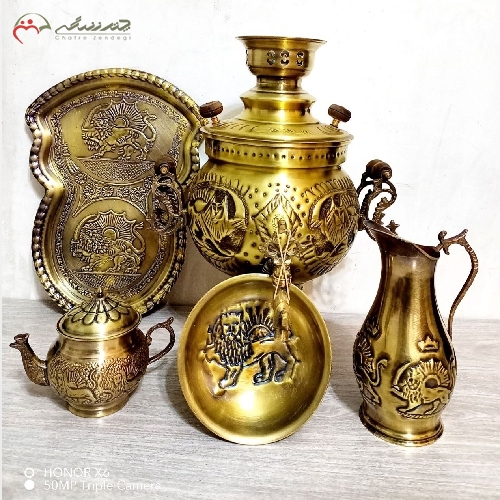 ست 5 پارچه سماور ذغالی تبریز مدل توپی با دسته های طرح ماری و مهر برجسته - چترزندگی