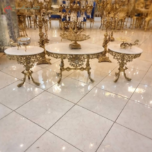 میز عسلی ( جلو مبلی ) سه تکه با رویه سنگ مرمر سفید و بدنه آلیاژ دارای ضمانت رنگ