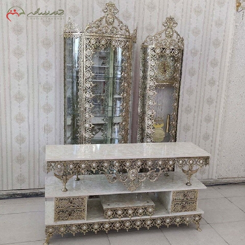 ست سه پارچه تمام برنزی، بدنه طرح آفتابگردان و رویه میز تلویزیون از ام دی اف با ضمانت رنگ بدنه کد 8033