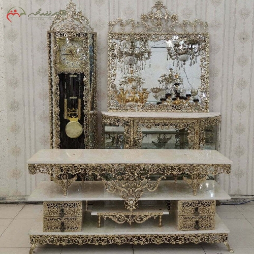 ست سه پارچه ی تمام برنزی مدل گل سرخ کار شده و سنگین با رنگ درجه یک، دارای ضمانت رنگ کد 8031