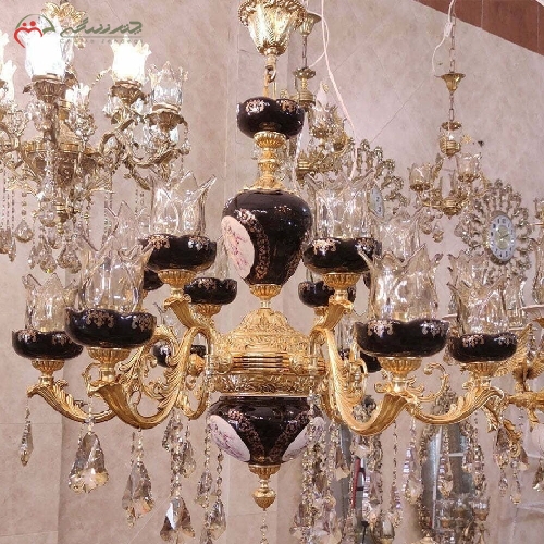 لوستر 12 شعله طرح باربد، بدنه ی برنزی سرامیکی با رنگ مشکی و آبکاری طلا، آنتیک و با ضمانت کد 6201 - چترزندگی