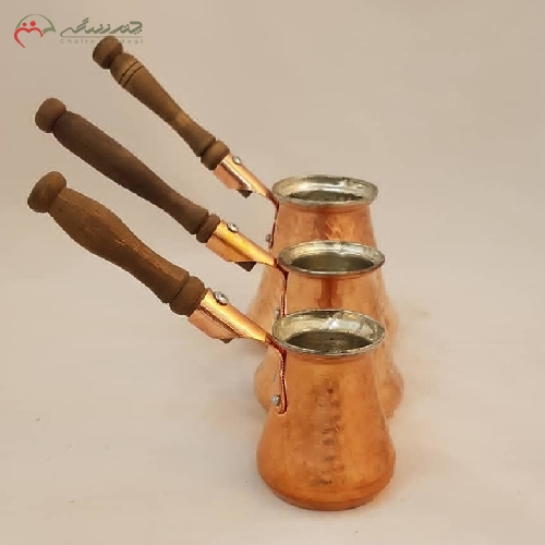 قهوه جوش های مسی در سایز های مختلف با دسته های چوبی و سفید کاری شده با مواد نانو دارای گارانتی رنگ کد 116