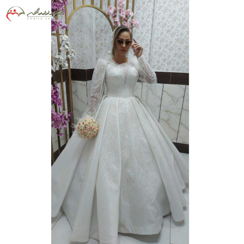 لباس عروس یقه گرد زونیکس دار پرکار_چترزندگی