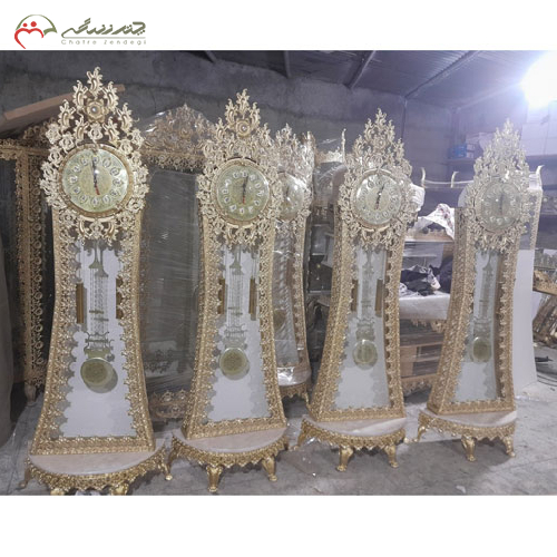 ساعت ایستاده گرد مدل تاج دار