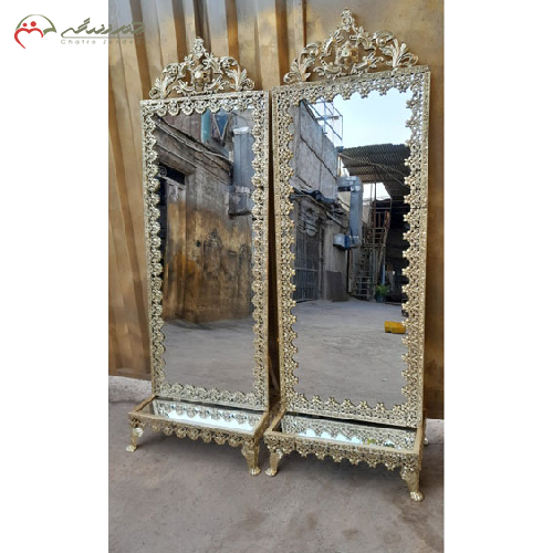 آینه آلومینیومی ایستاده تاج دار در دو رنگ شیک