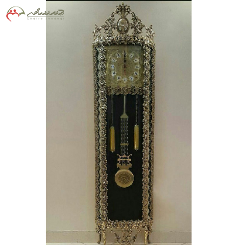 ساعت ایستاده گرد برنزی با پس زمینه مشکی مدل تاج دار