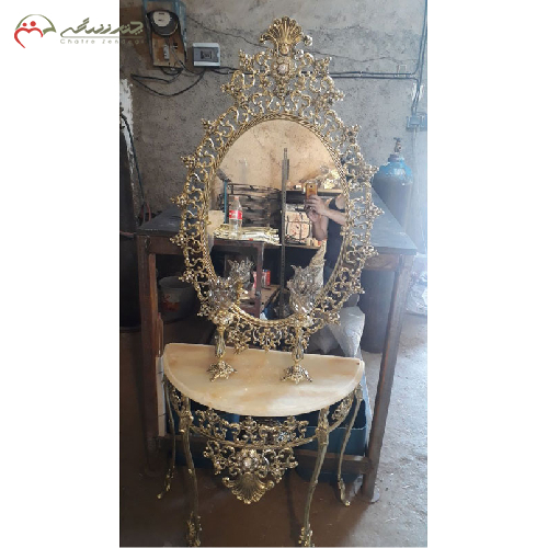سرویس آینه کنسول و شمعدان برنزی بیضی با حاشیه و تاج گل - چترزندگی