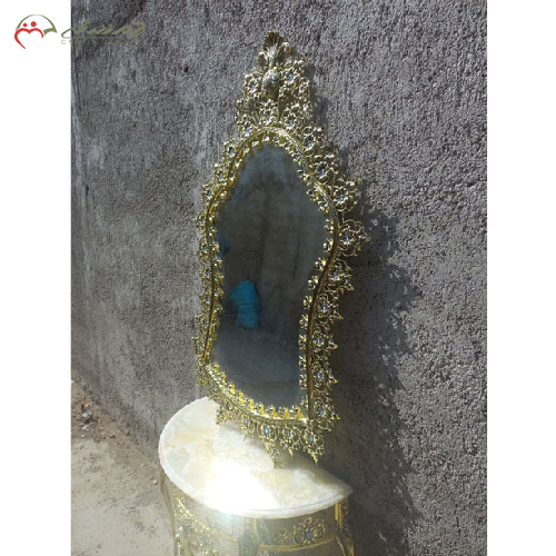 آینه کنسول برنزی مدل تاج دار، دور گل با سنگ مرمر