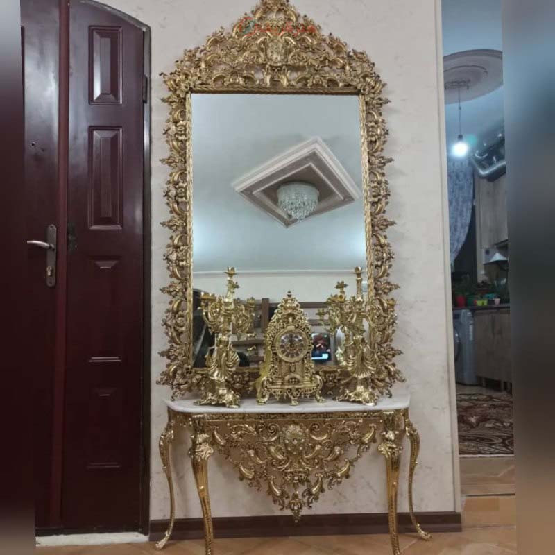 آینه کنسول طرح شاخ و برگی از جنس آلیاژ آلومنیوم با آبکاری برنز، همراه با ضمانت نامه