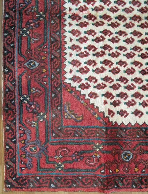فرش دستباف آنجلاس همدان کد 38881 با نقشه عالی، طرح بته ترنج، رنگ زمینه كرم و حاشیه لاكي