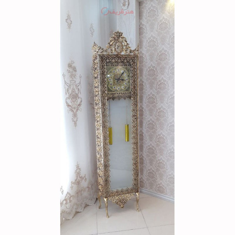 ساعت ایستاده آلیاژ آلومنیوم مدل تاج دار با گل آبشاری، آبکاری شده با برنز