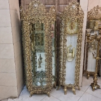 خرید، قیمت و مشخصات بوفه و ساعت ایستاده طرح گل سرخ با بدنه آلیاژ آبکاری شده و رنگ ثابت بدنه با ضمانت - چترزندگی