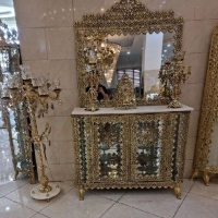 خرید، قیمت و مشخصات ست آینه کنسول و شمعدان و ساعت رومیزی طرح نیلوفر و بدنه آلیاژ آبکاری شده - چترزندگی