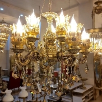 خرید، قیمت و مشخصات لوستر 5 شاخه ی دوبل با رنگ طلایی و جنس بدنه ی آلیاژ با سر شاخه های کریستالی شیک، دارای ضمانت - چترزندگی