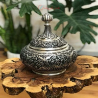 خرید آنلاین، گزخوری 31 سانتی، با قلم زنی طرح گل و مرغ و خطوط اسلیمی جنس مس، با قیمت مناسب | چترزندگی
