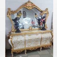 خرید، قیمت و مشخصات آینه کنسول وسط کشو رنگ طلایی و سفید، طراحی بی نظیر و دارای ضمانت رنگ و بدنه _ هنرظریف